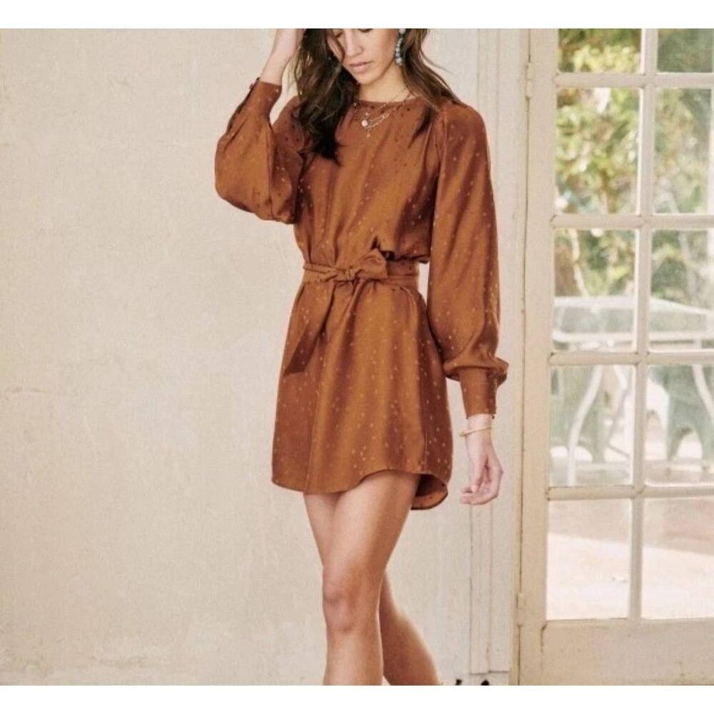 NWOT SEZANE ERELL DRESS in  CARAMEL SIZE 36/US4